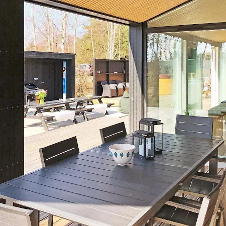 9 Person Holiday In L S Casa vacanze